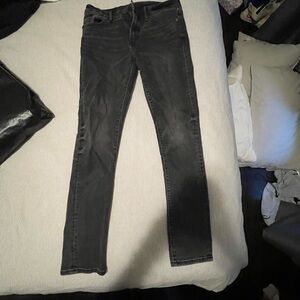 black skinny jeans